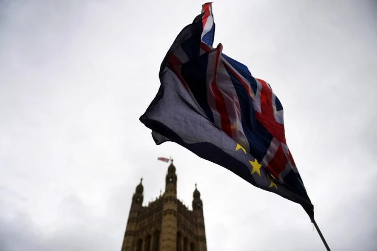 «Ρουκέτα» από Ε.Ε: Μπορεί να μην υπάρξει συμφωνία για το Brexit